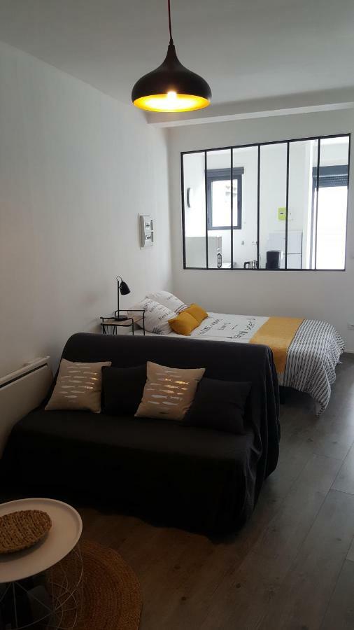 רושפור Le Petit Loft Des Thermes מראה חיצוני תמונה
